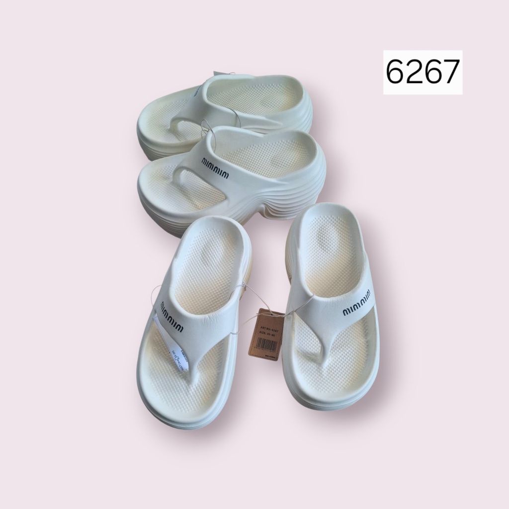 6267