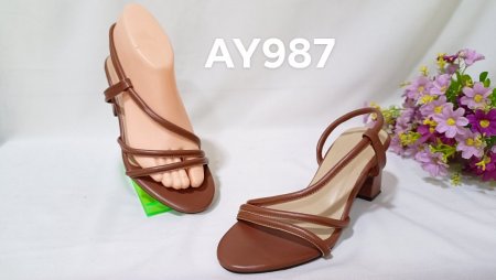 AY987
